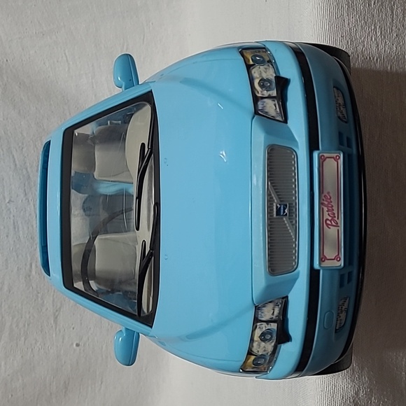Barbie Doll Year 2003 Happy Family Volvo V70 Station Wagon - Picture 4 of 14